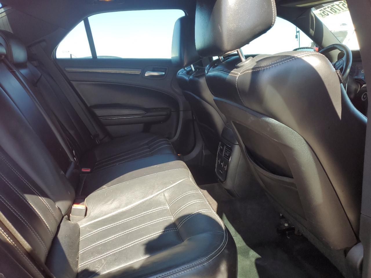 2015 CHRYSLER 300