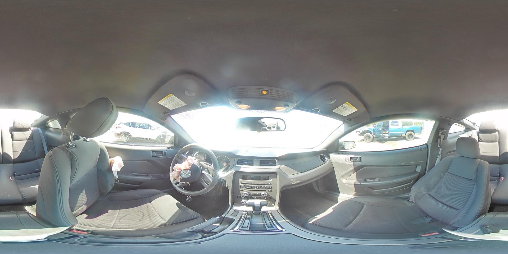 2012 FORD MUSTANG