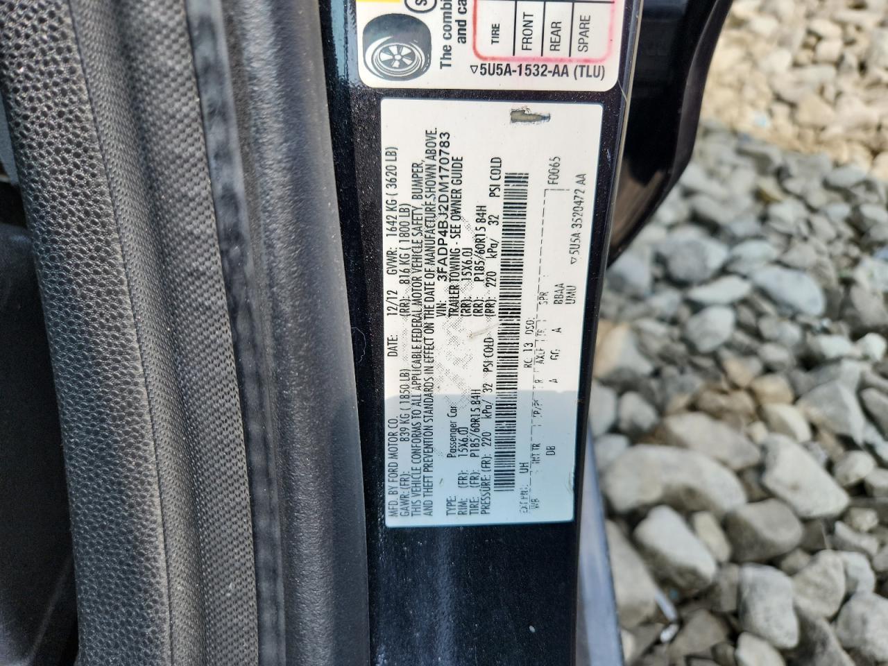 2013 FORD Fiesta