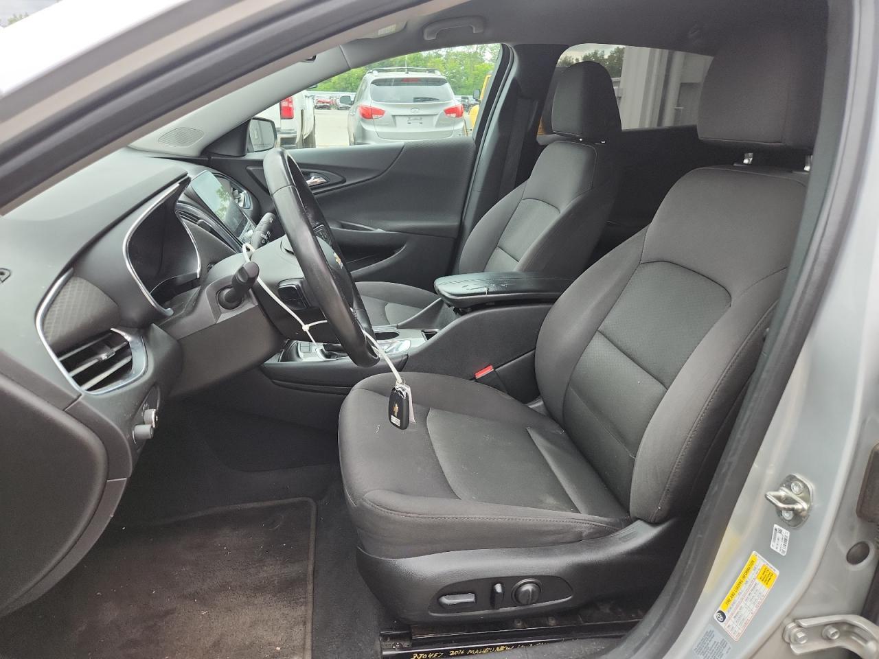 2017 CHEVROLET MALIBU