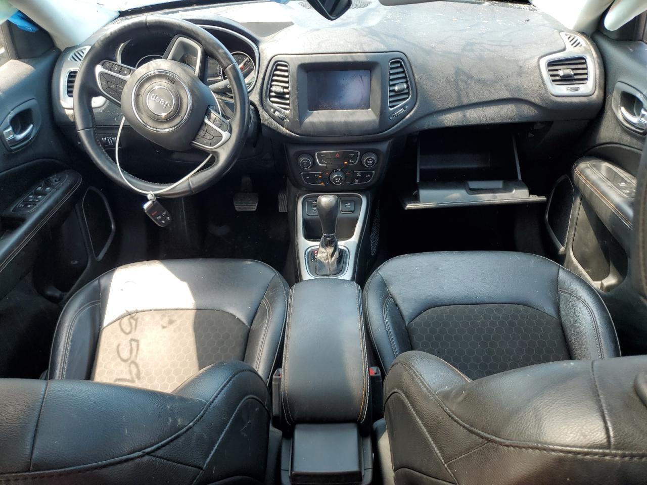 2020 JEEP Compass