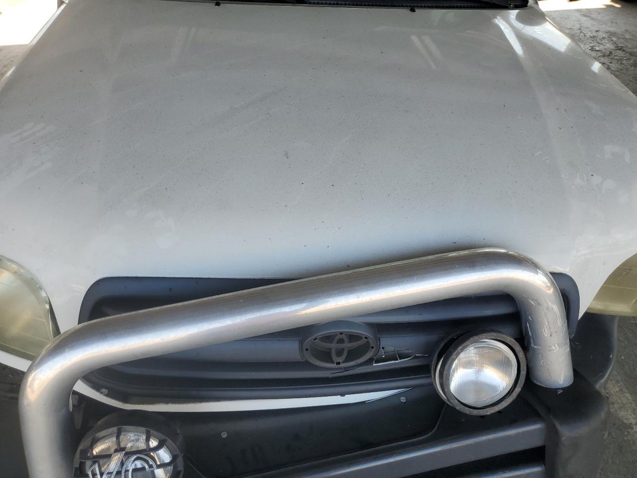 2001 TOYOTA TUNDRA