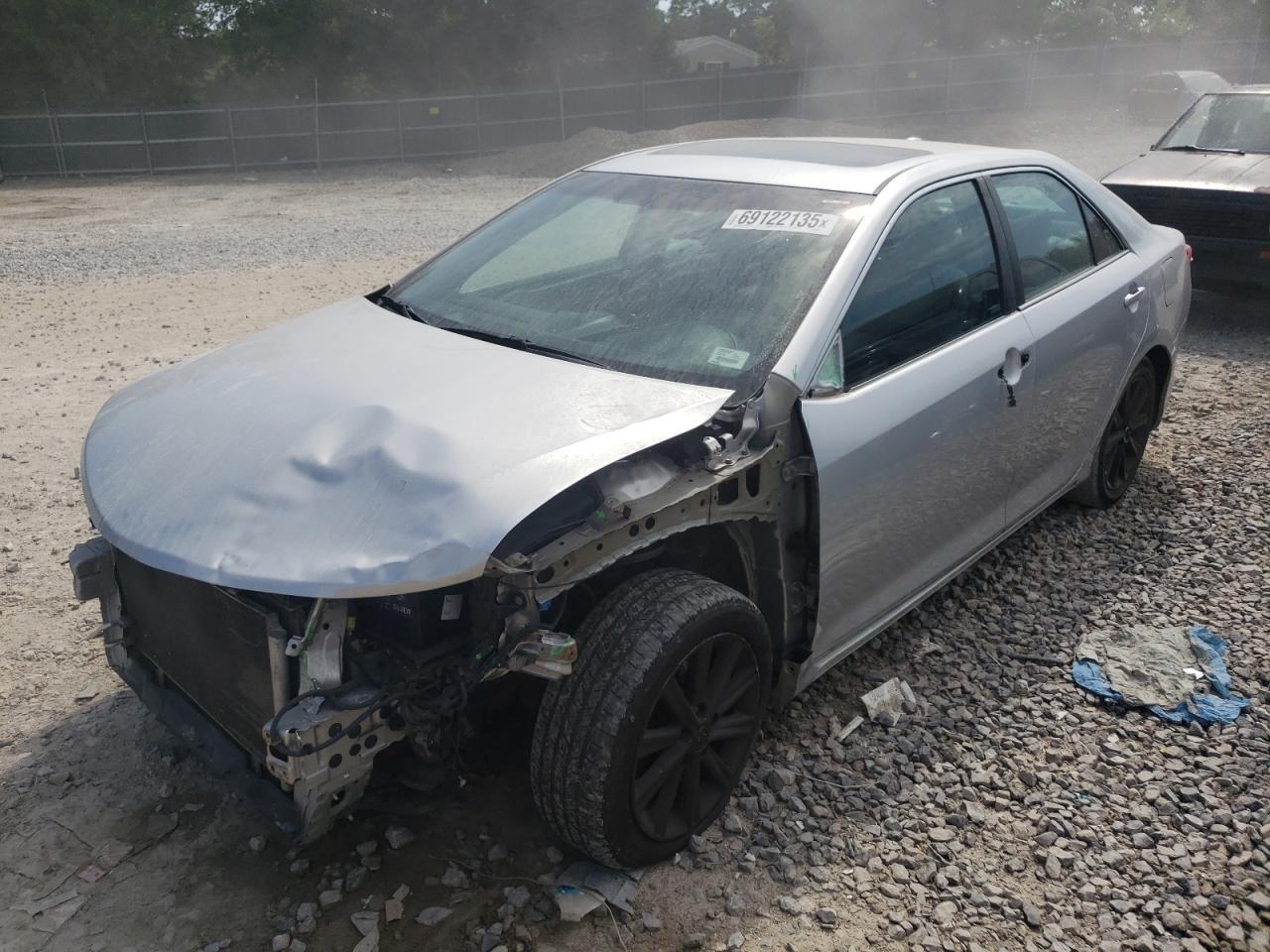 2014 TOYOTA CAMRY