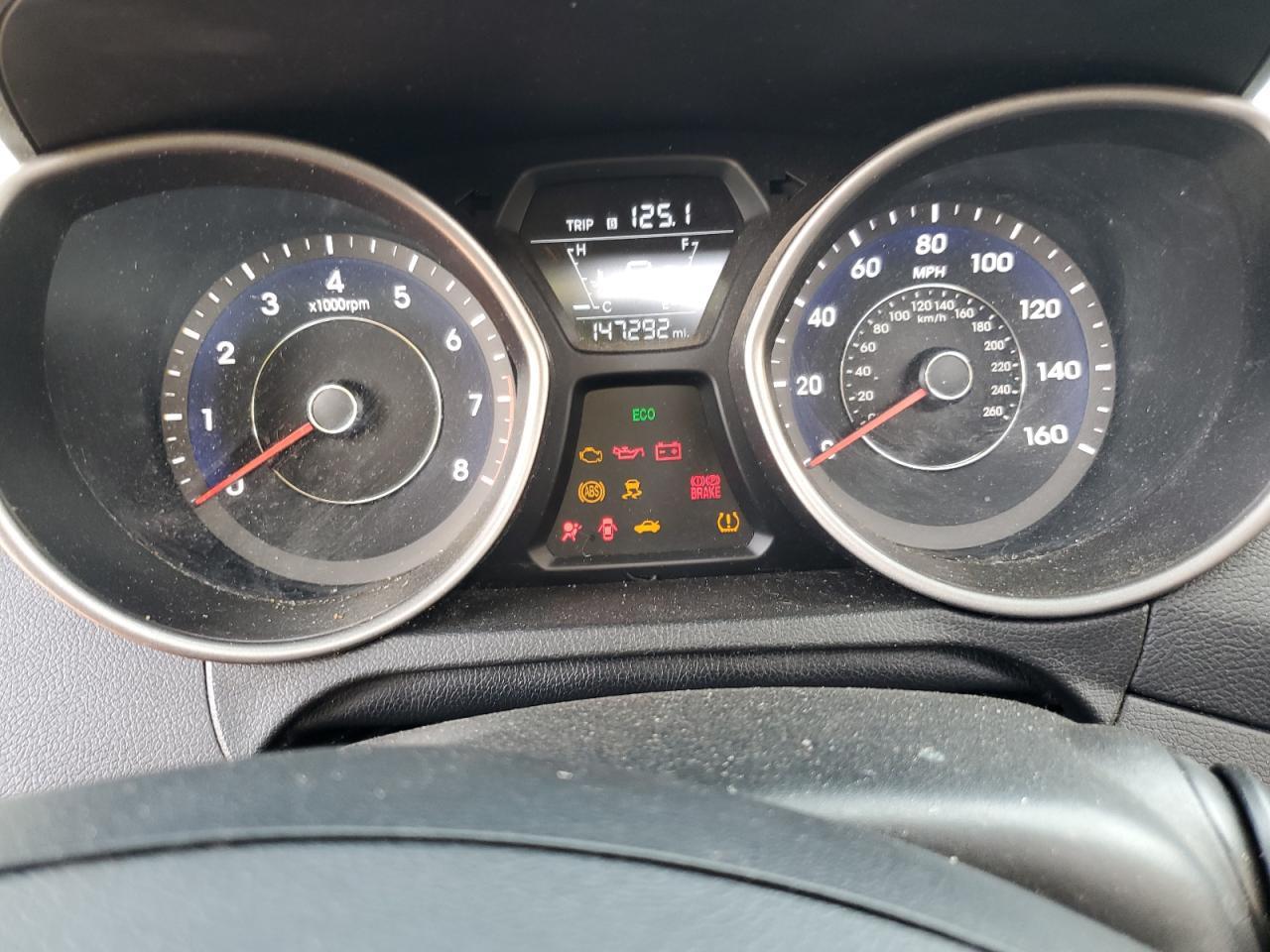 2014 HYUNDAI ELANTRA