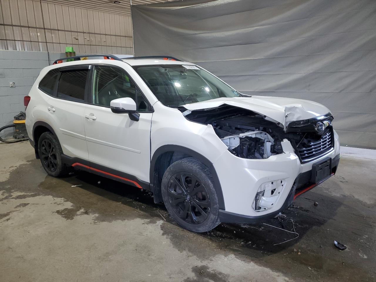 2020 SUBARU FORESTER