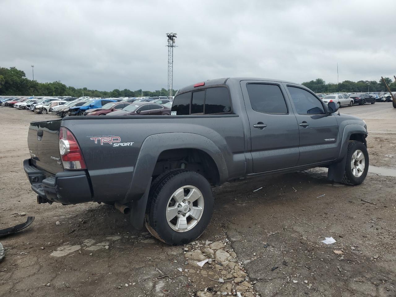 2011 TOYOTA TACOMA