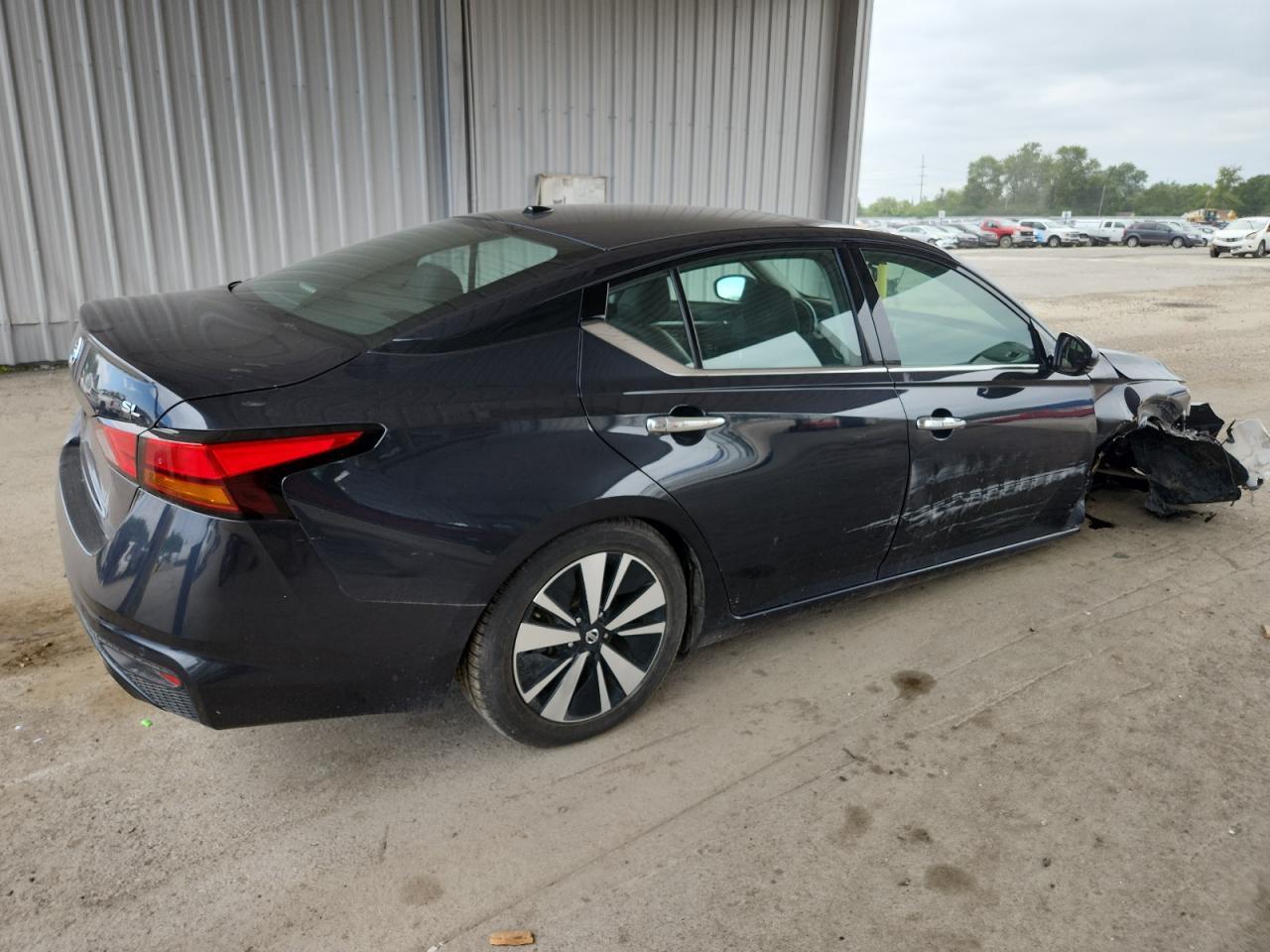 2019 NISSAN ALTIMA