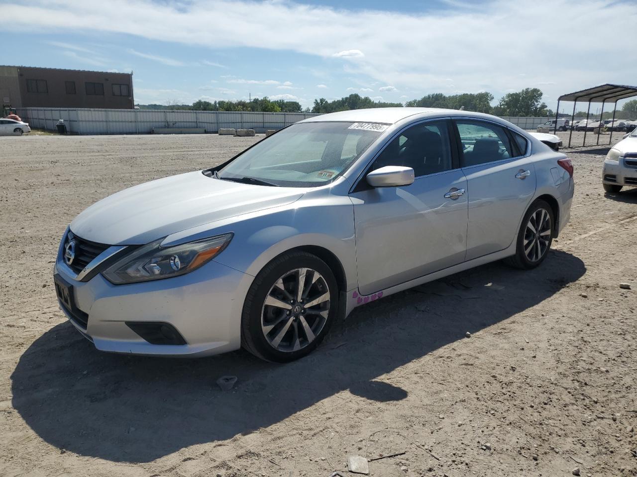 2017 NISSAN ALTIMA