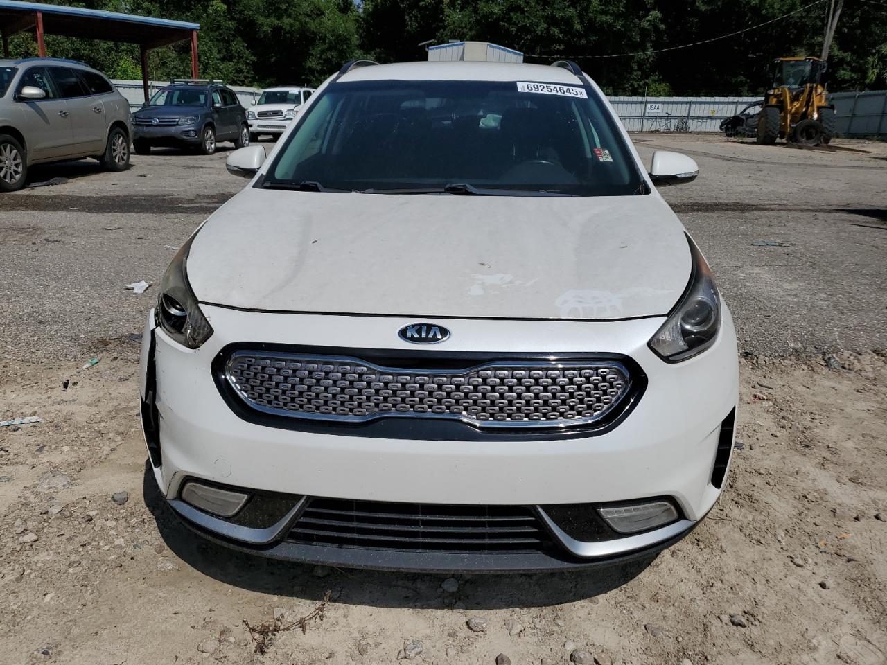 2017 KIA Niro