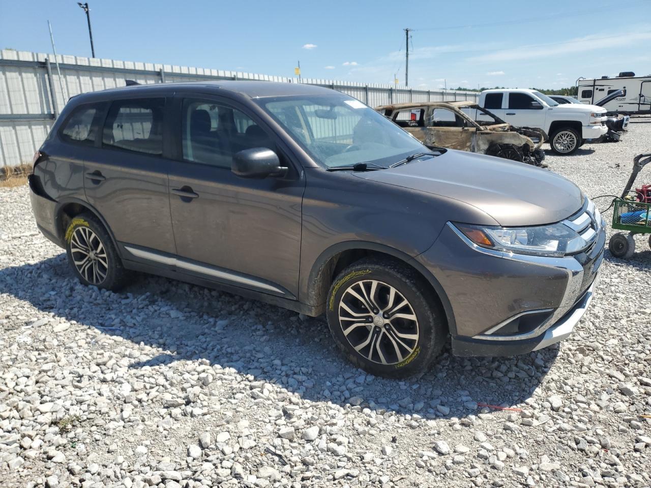 2018 MITSUBISHI outlander