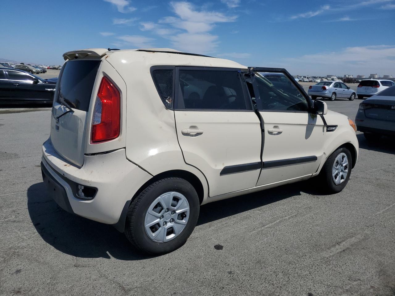 2013 KIA SOUL