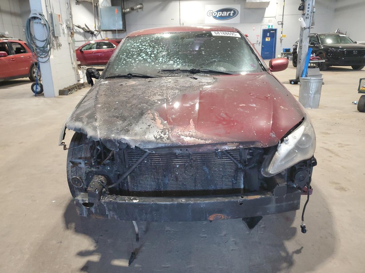 2013 CHRYSLER 200