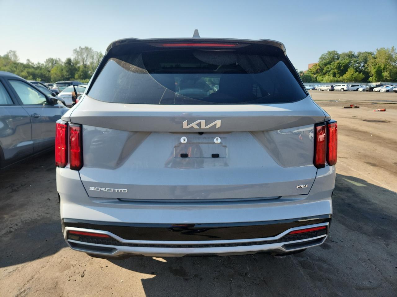 2023 KIA SORENTO