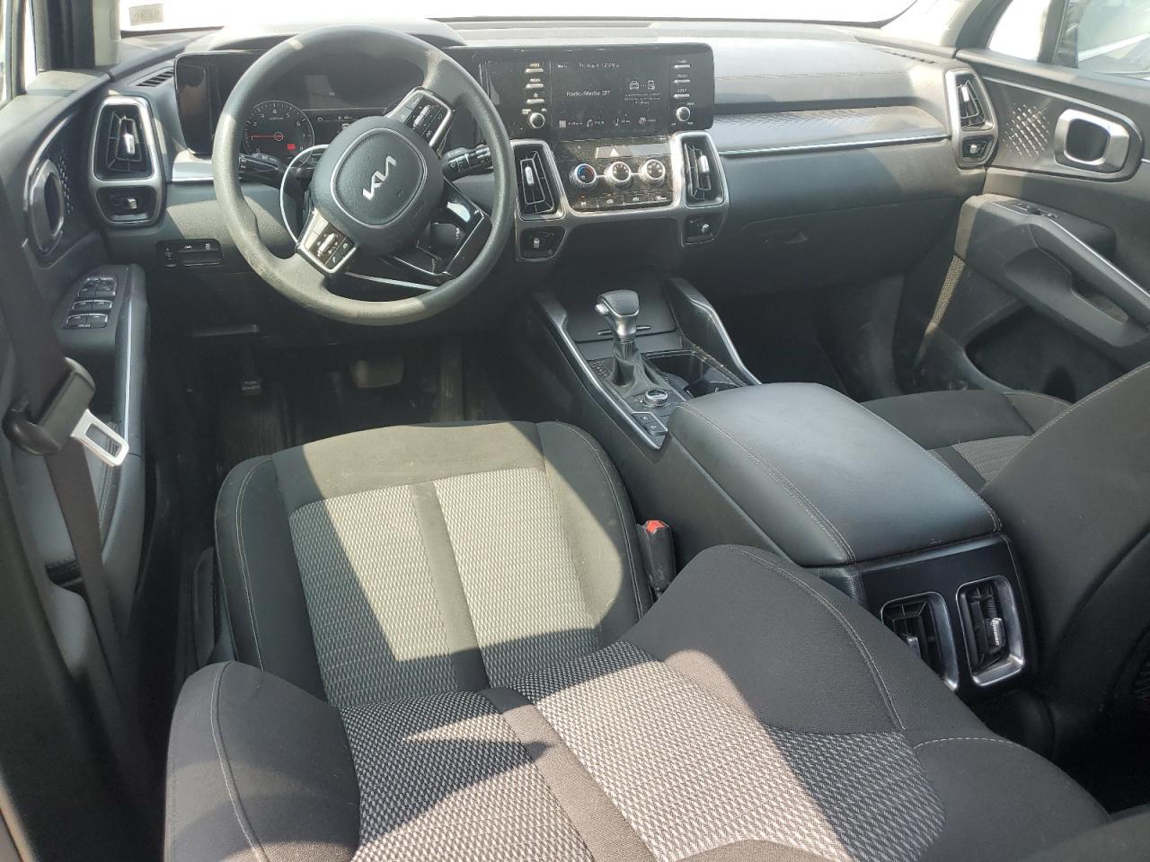 2023 KIA SORENTO