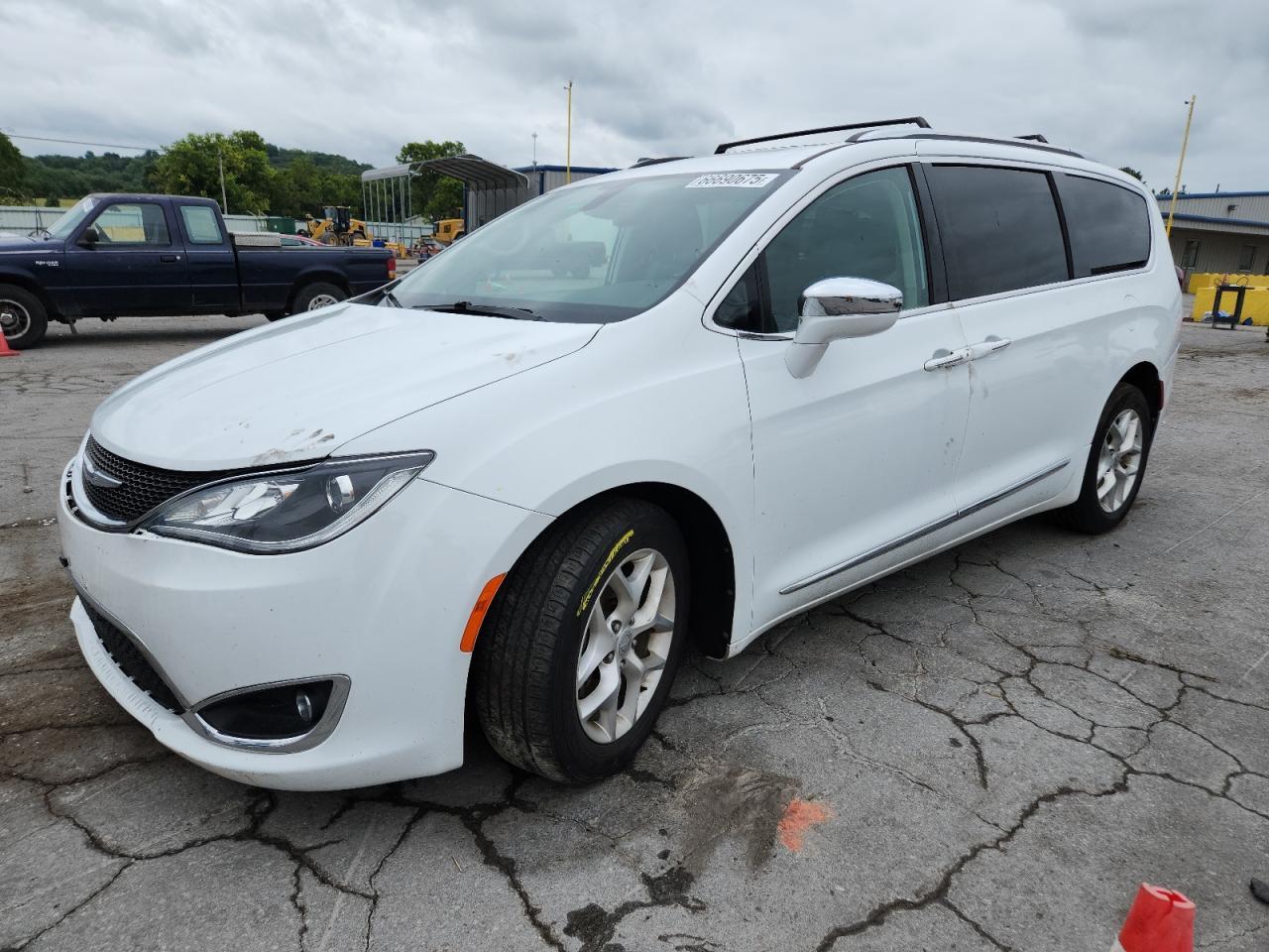 2020 CHRYSLER Pacifica