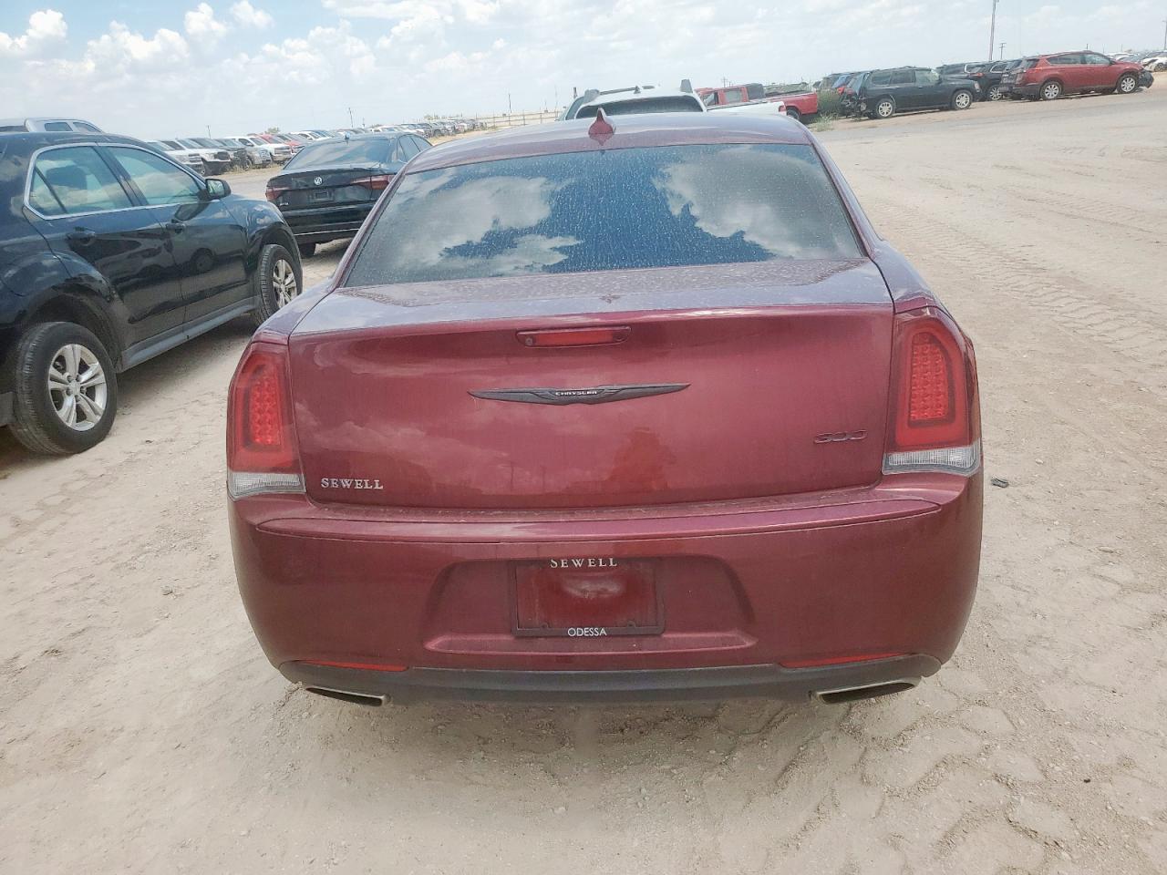 2020 CHRYSLER 300