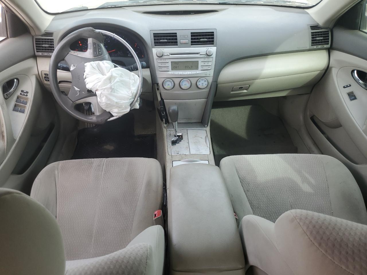 2011 TOYOTA CAMRY