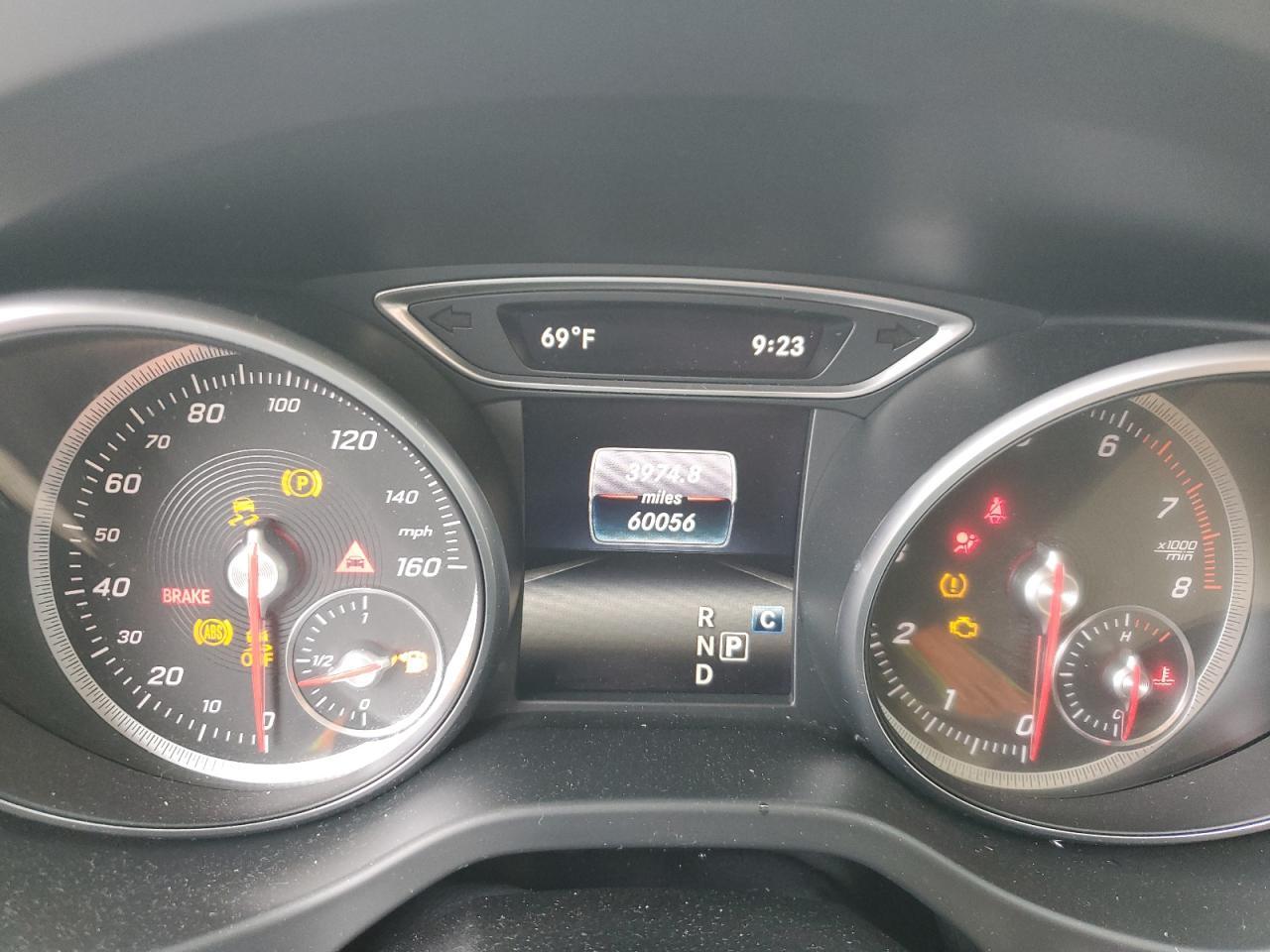 2018 MERCEDES-BENZ GLA-Class