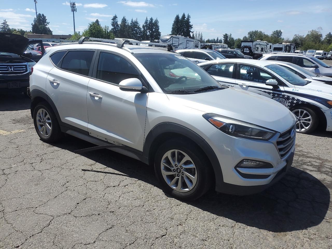 2017 HYUNDAI TUCSON