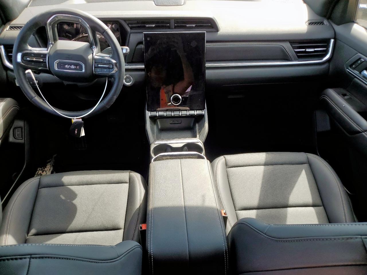 2025 GMC Terrain
