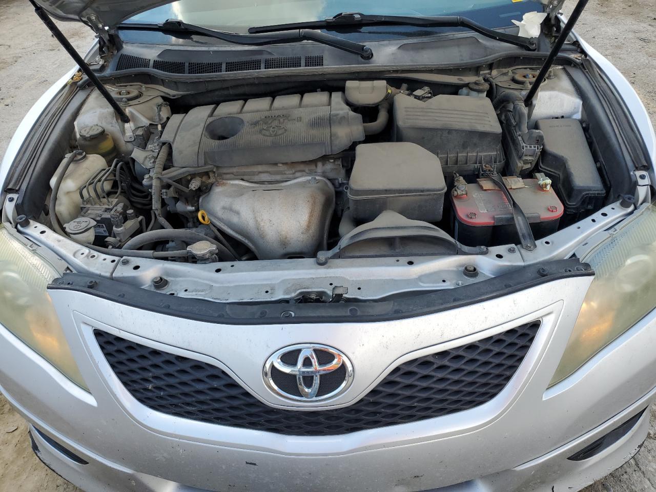 2011 TOYOTA CAMRY