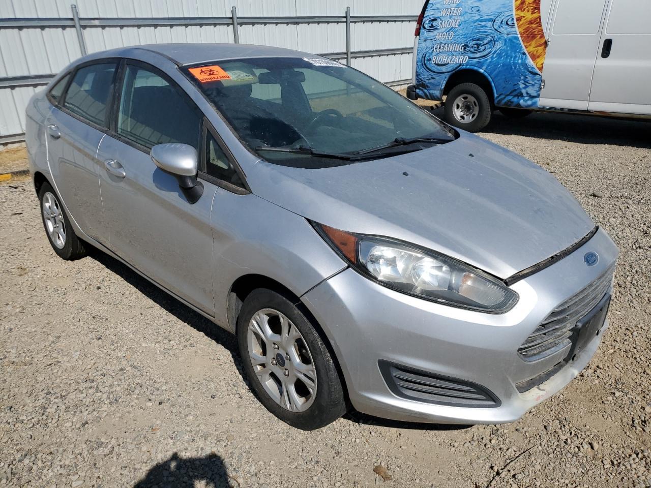 2014 FORD Fiesta