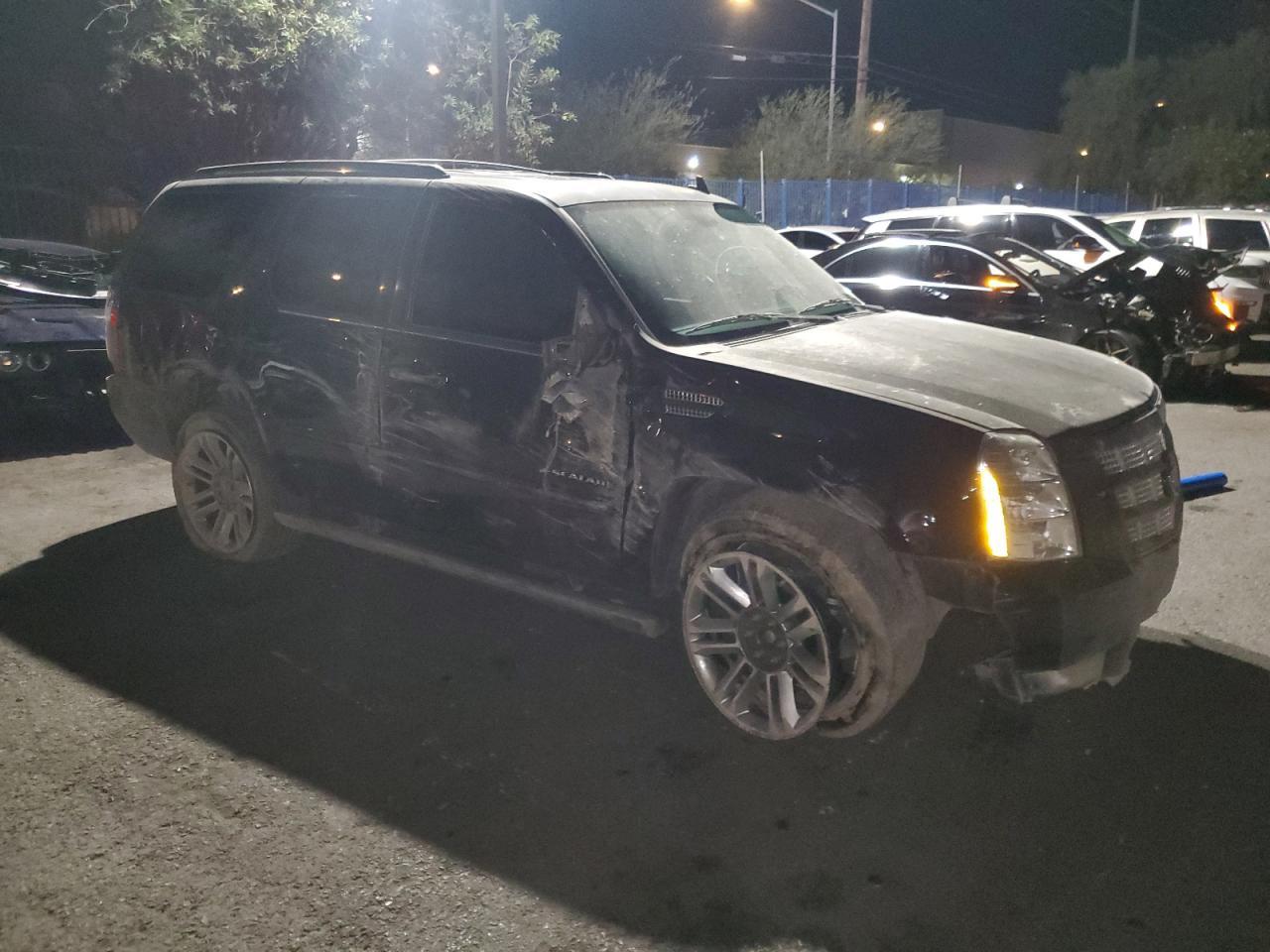 2014 CADILLAC ESCALADE