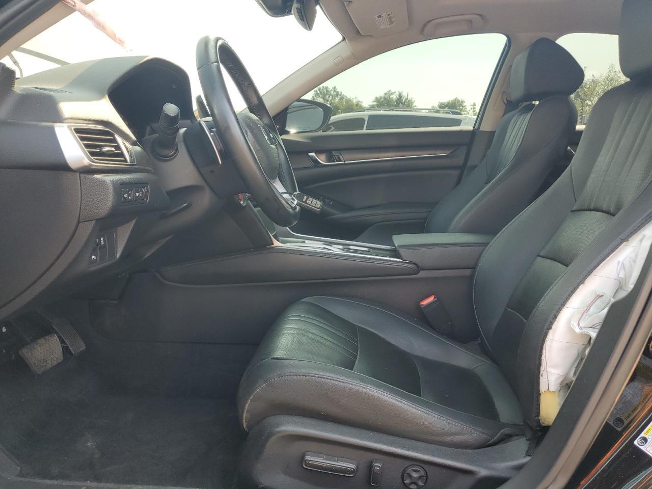2019 HONDA ACCORD