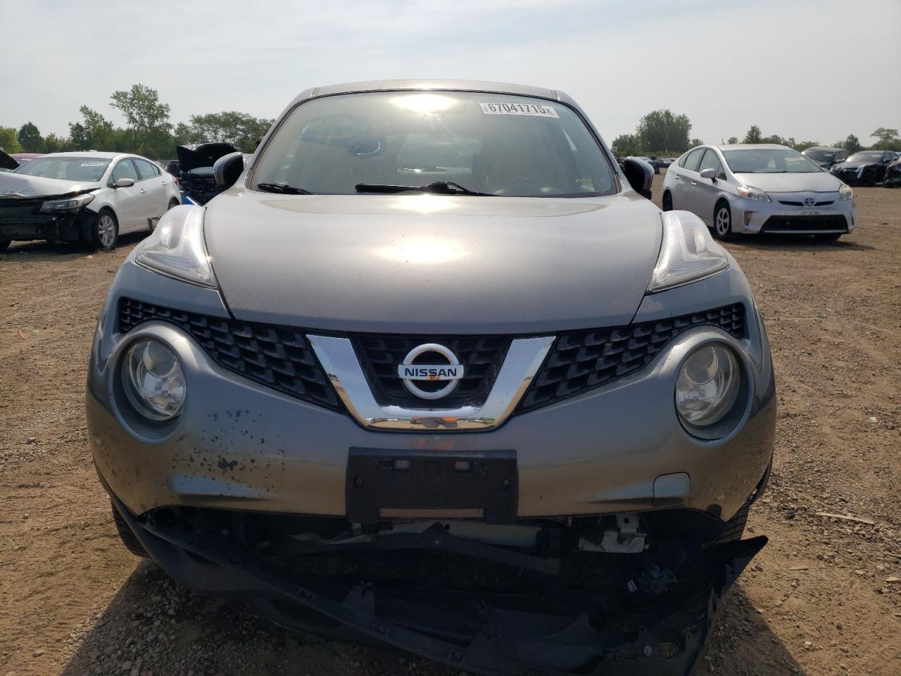 2015 NISSAN Juke