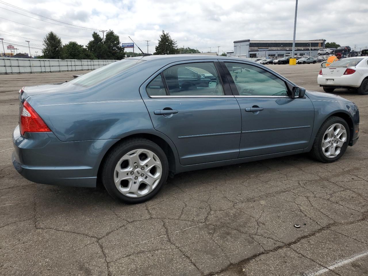 2011 FORD FUSION