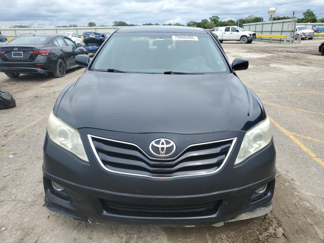 2011 TOYOTA CAMRY
