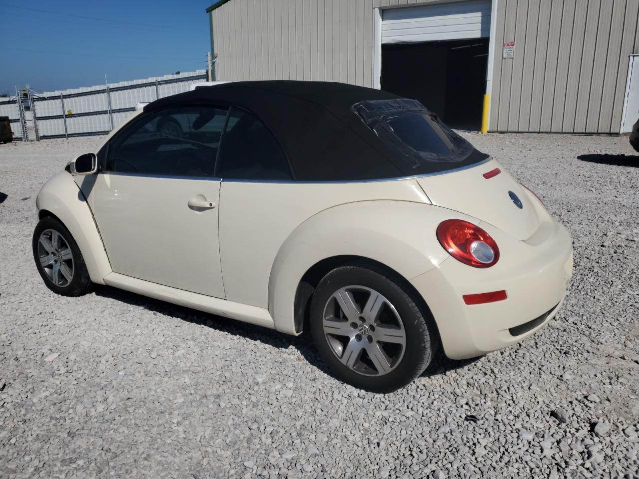 2006 VOLKSWAGEN Beetle