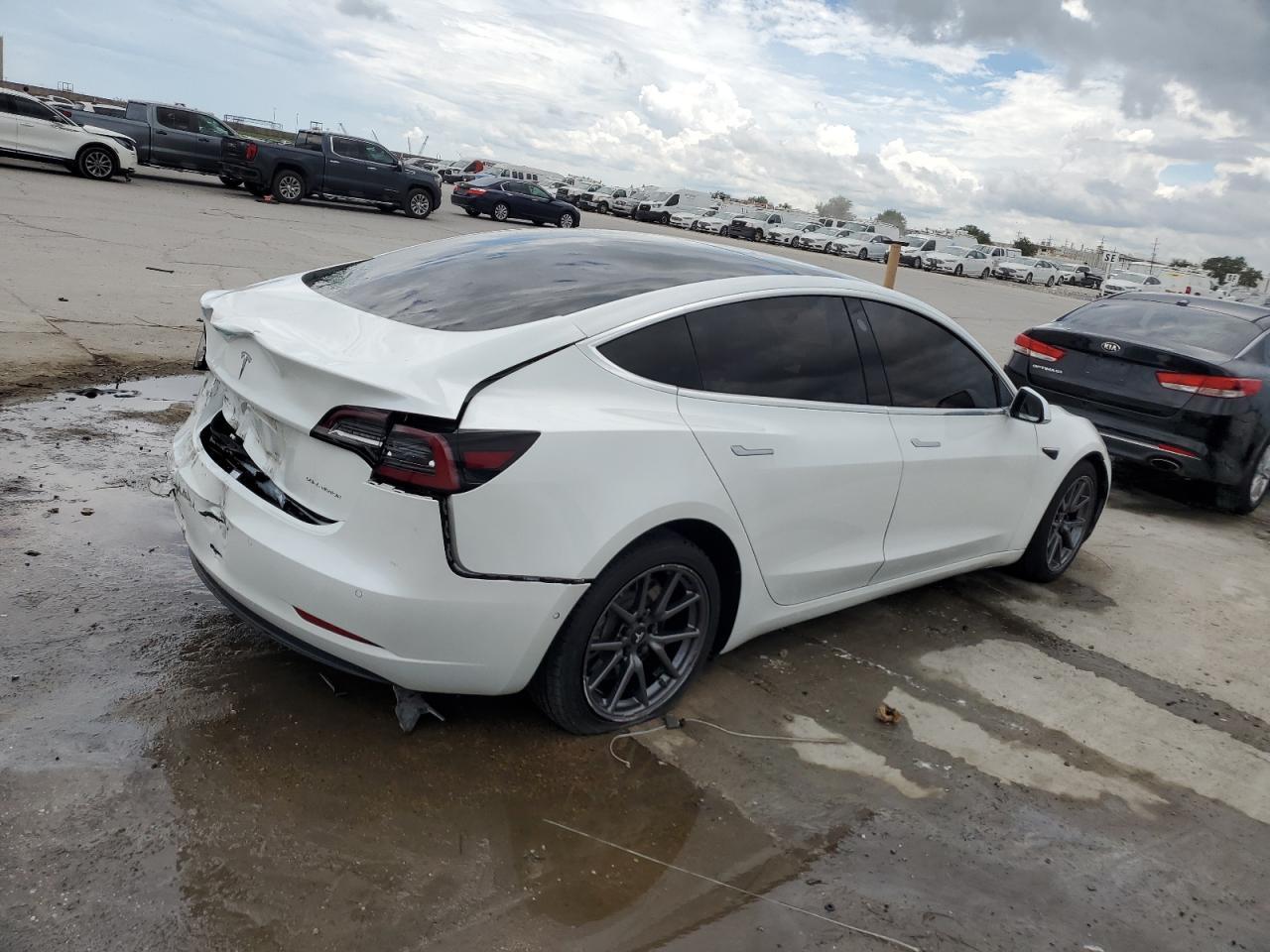 2020 TESLA MODEL 3