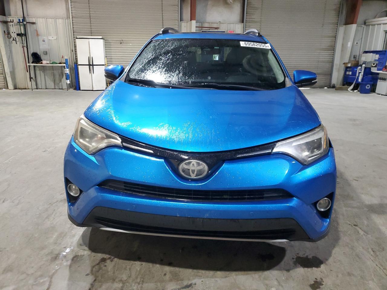 2017 TOYOTA RAV4
