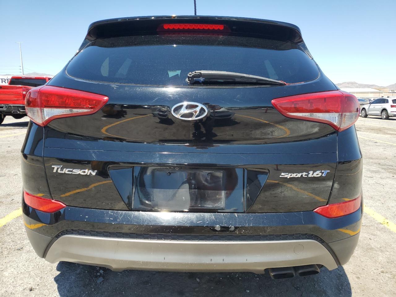 2016 HYUNDAI TUCSON