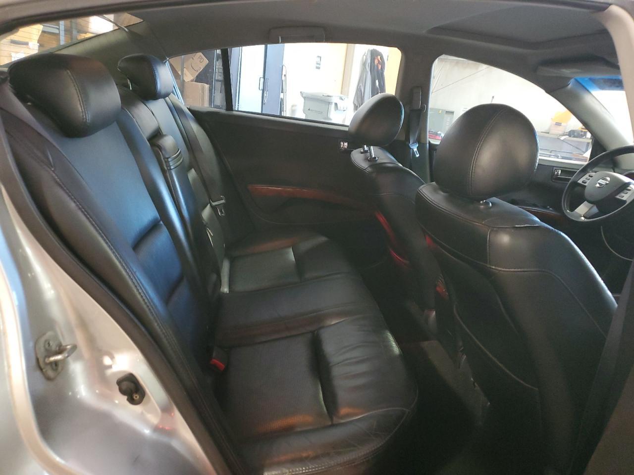2006 NISSAN Maxima