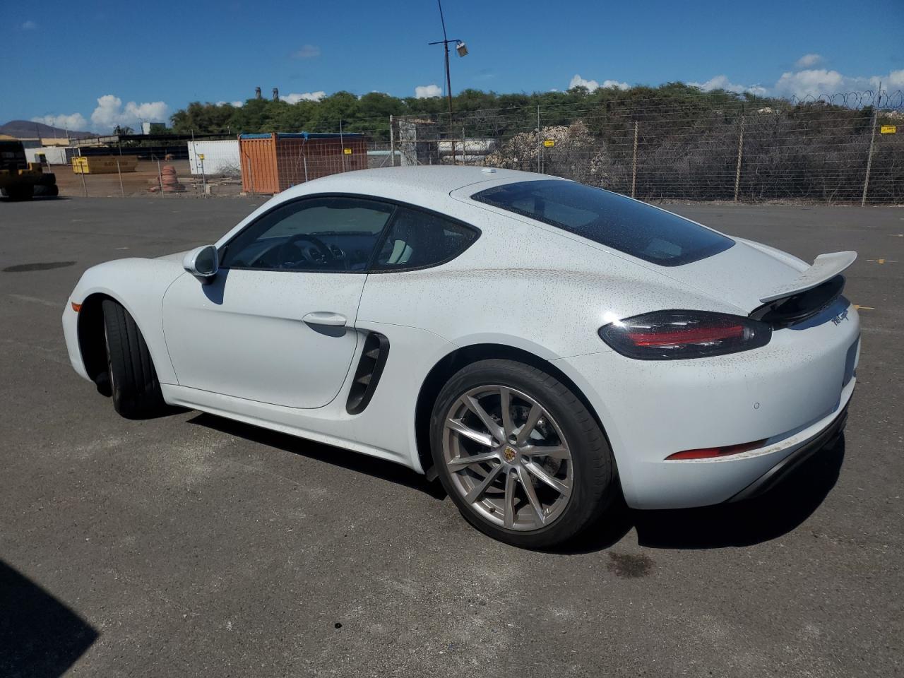 2018 PORSCHE Cayman