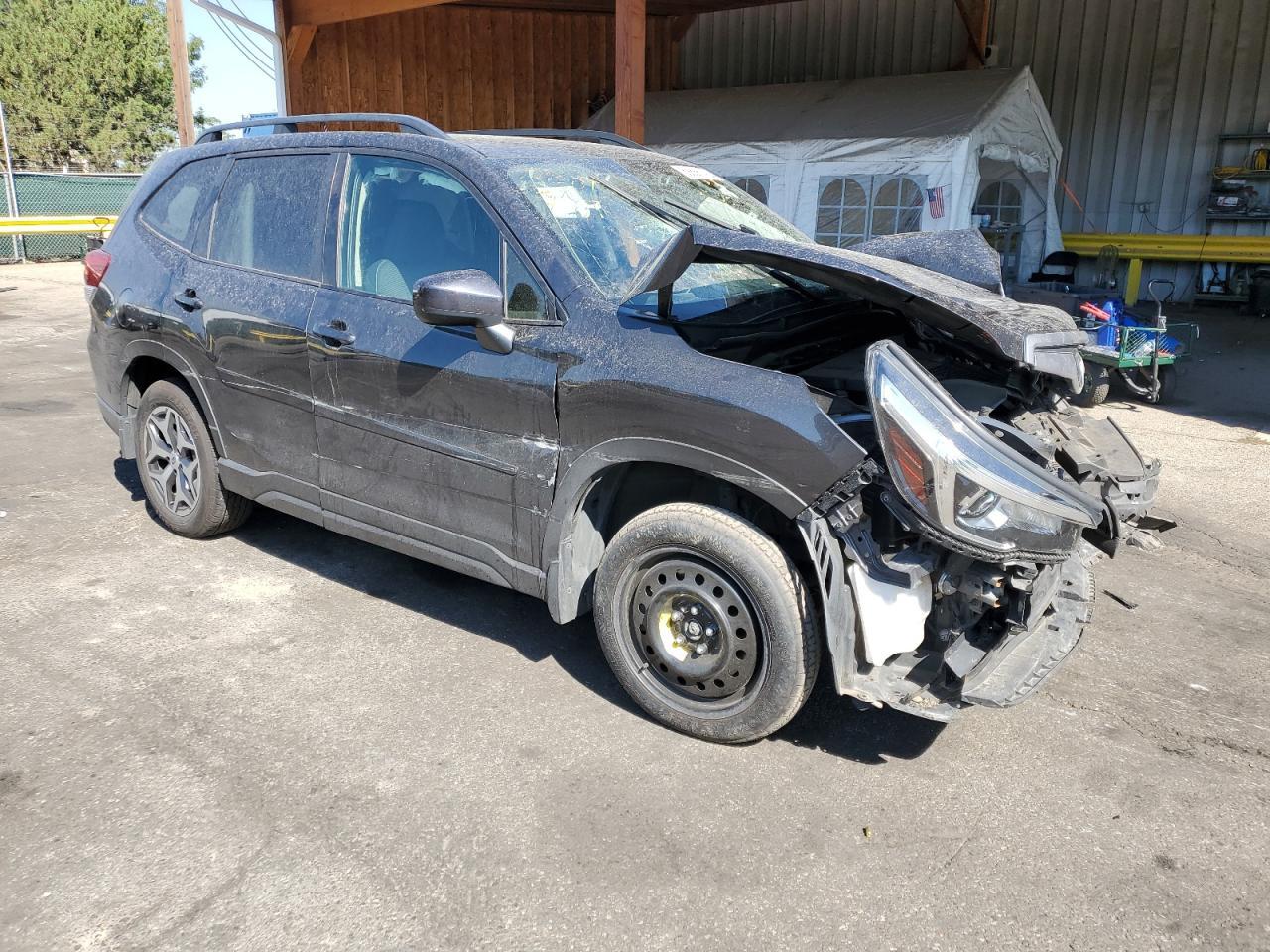 2019 SUBARU FORESTER