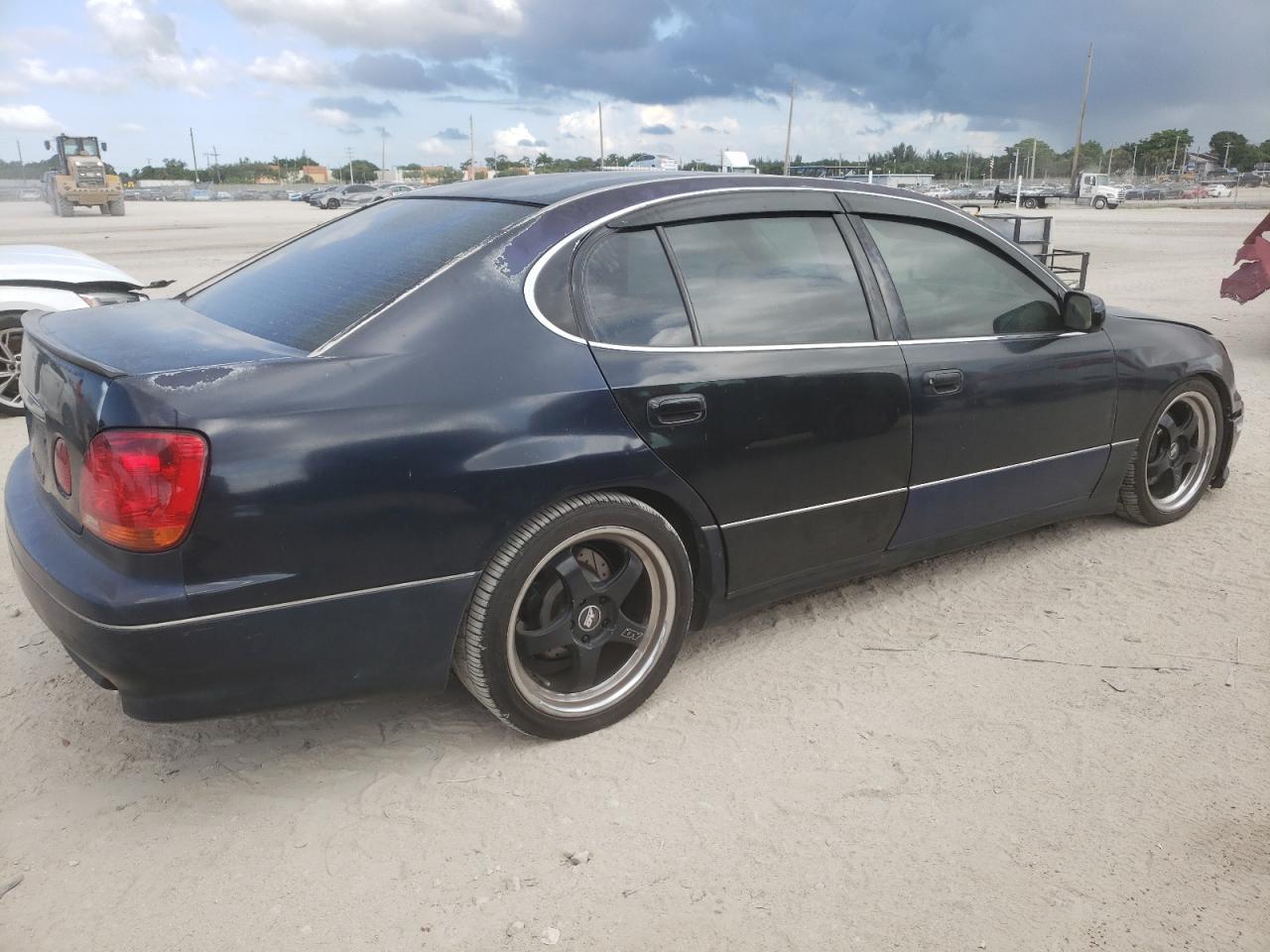 2001 LEXUS GS 300