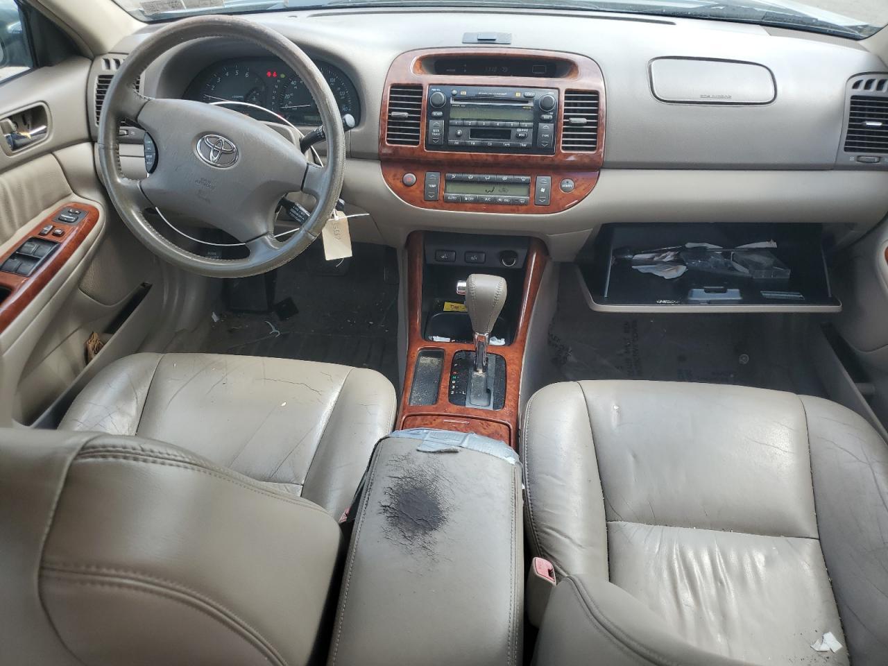 2004 TOYOTA CAMRY