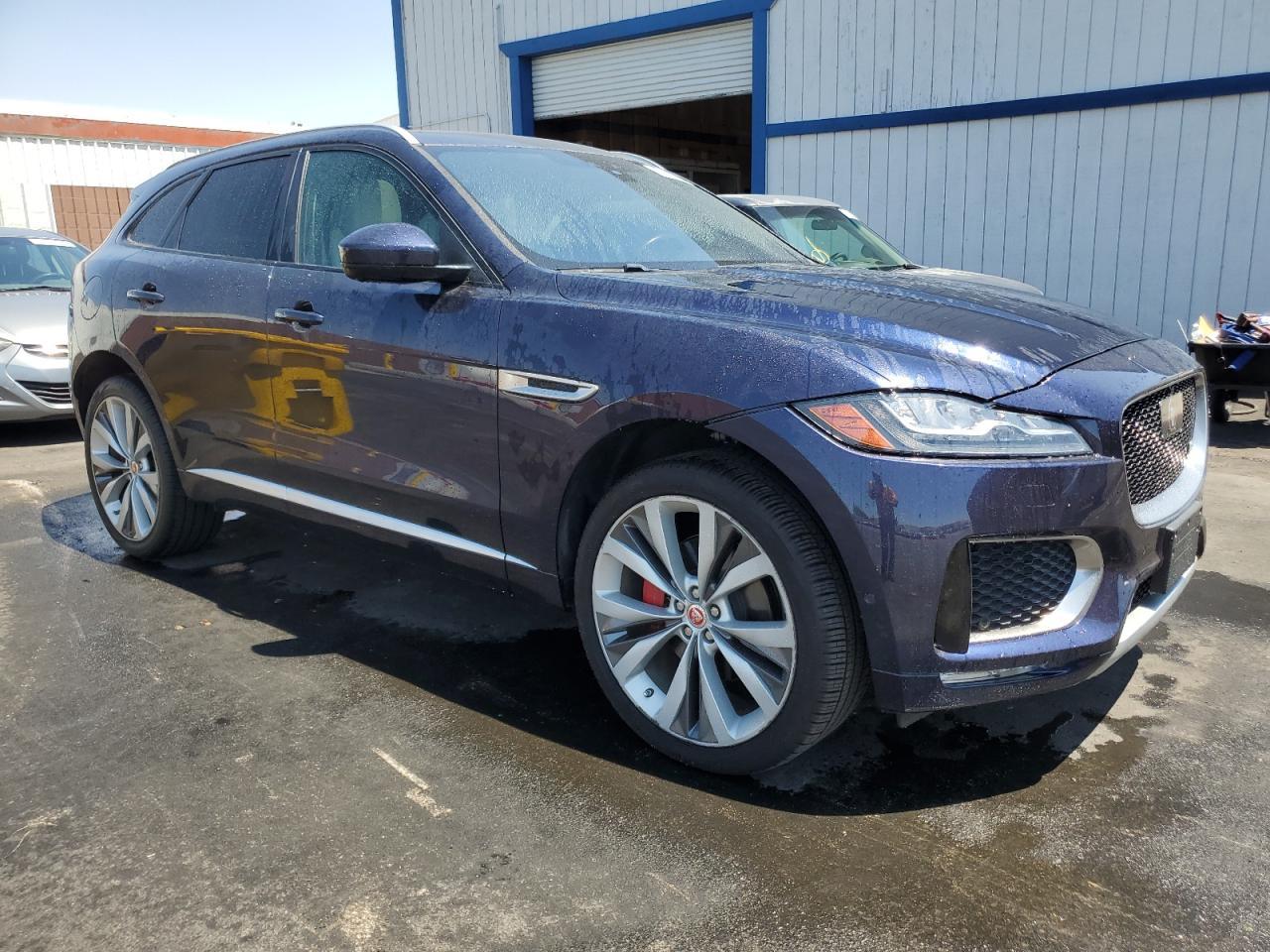 2018 JAGUAR F-Pace