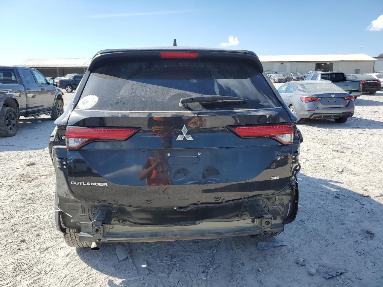 2024 MITSUBISHI outlander