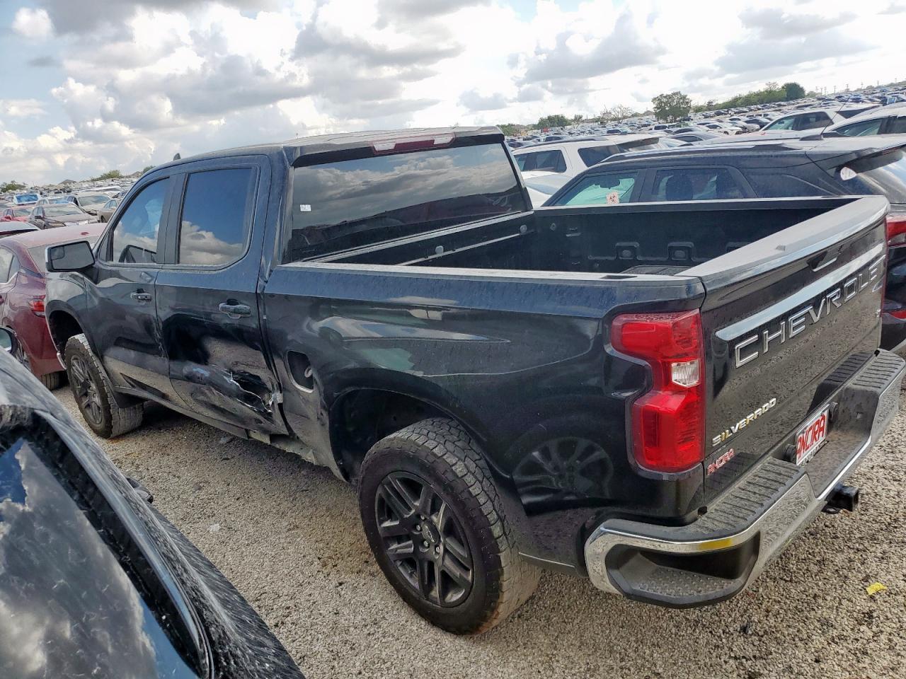 2021 CHEVROLET Silverado
