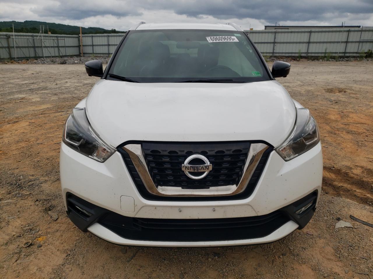 2019 NISSAN KICKS
