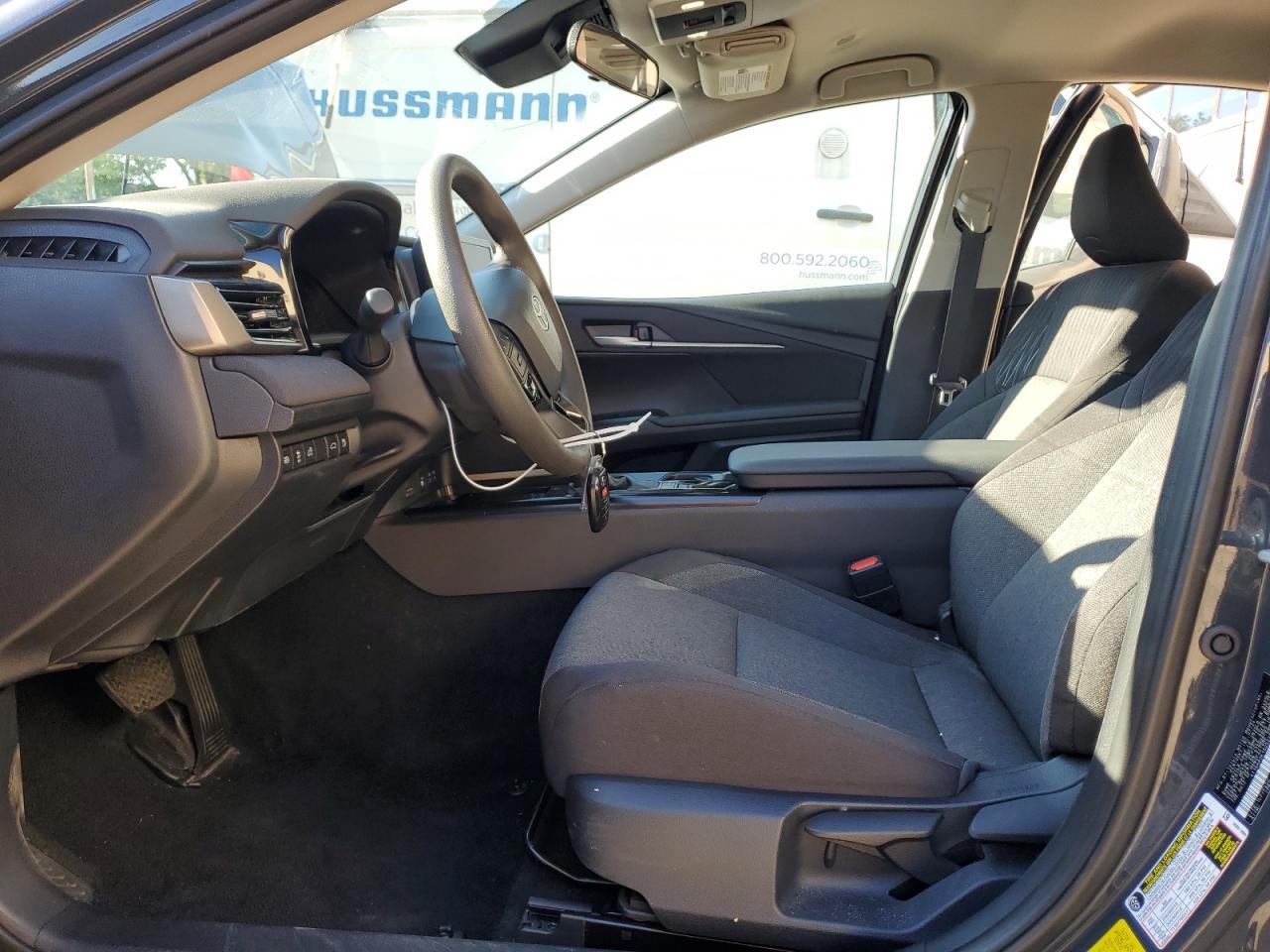 2025 TOYOTA CAMRY