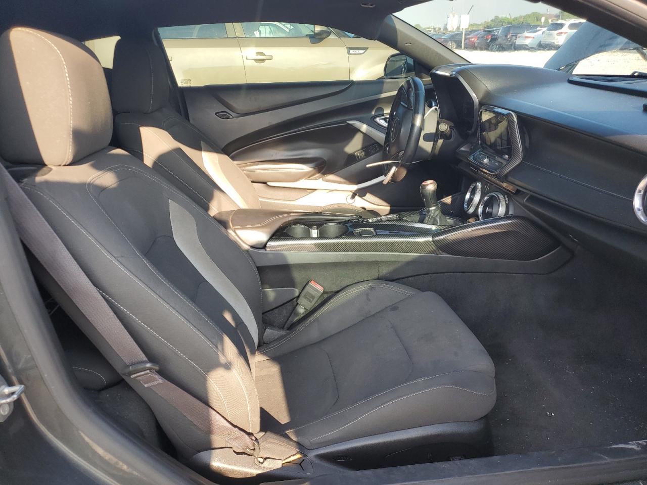 2017 CHEVROLET Camaro
