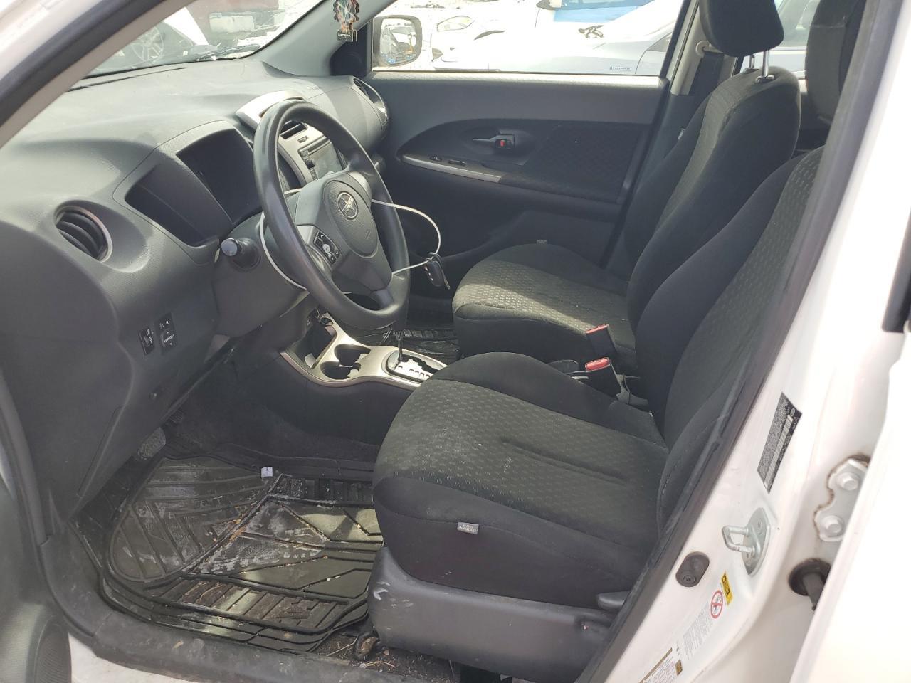 2014 TOYOTA SCION