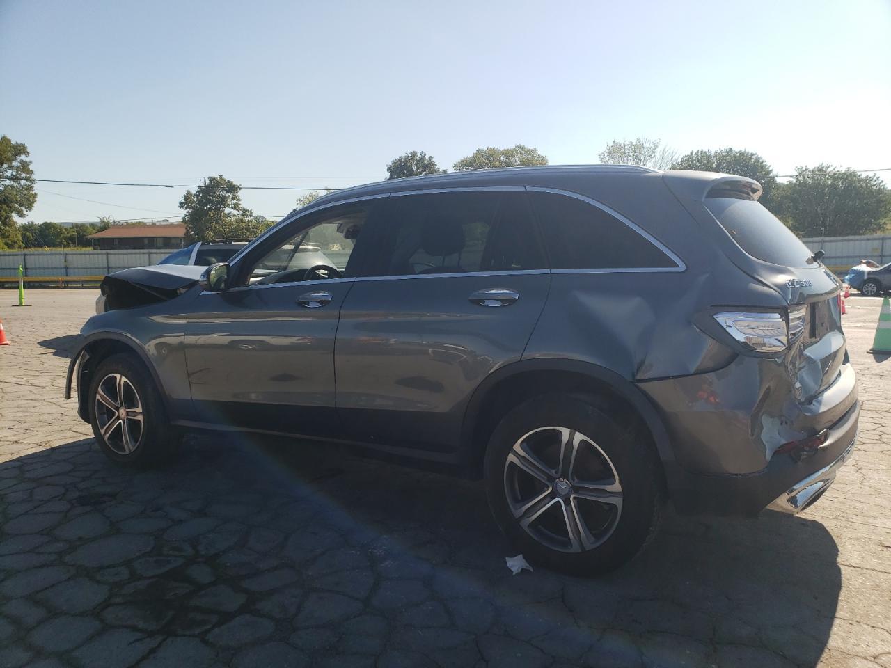 2016 MERCEDES-BENZ GLC-Class