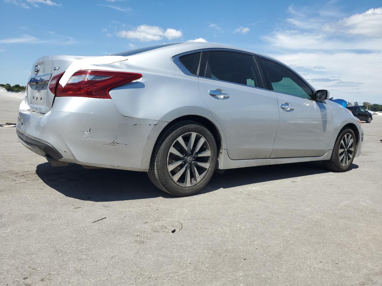 2018 NISSAN ALTIMA