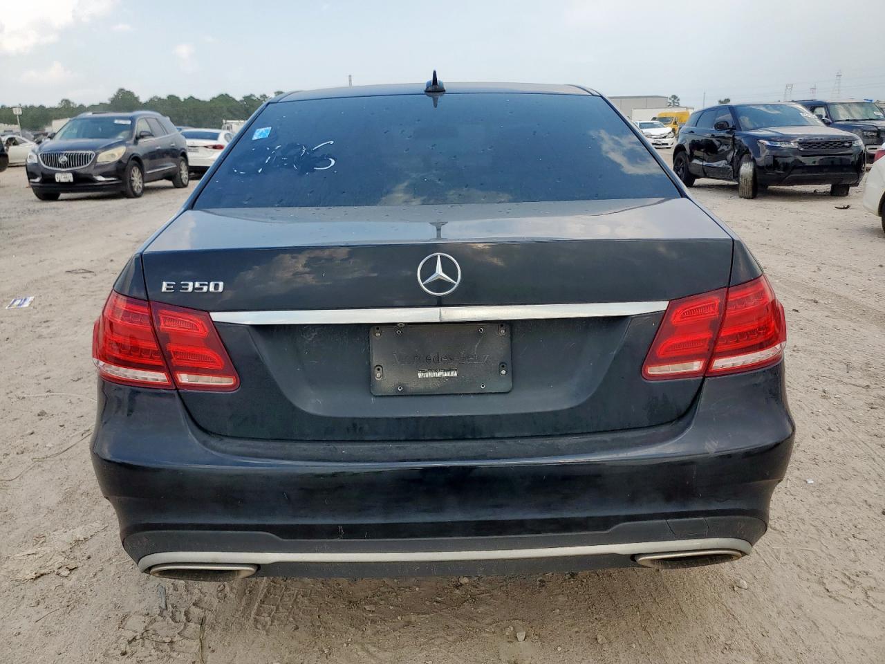 2016 MERCEDES-BENZ E-Class